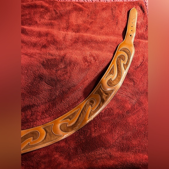 Vintage Brown Leather Fashion Belt - Picture 9 of 13